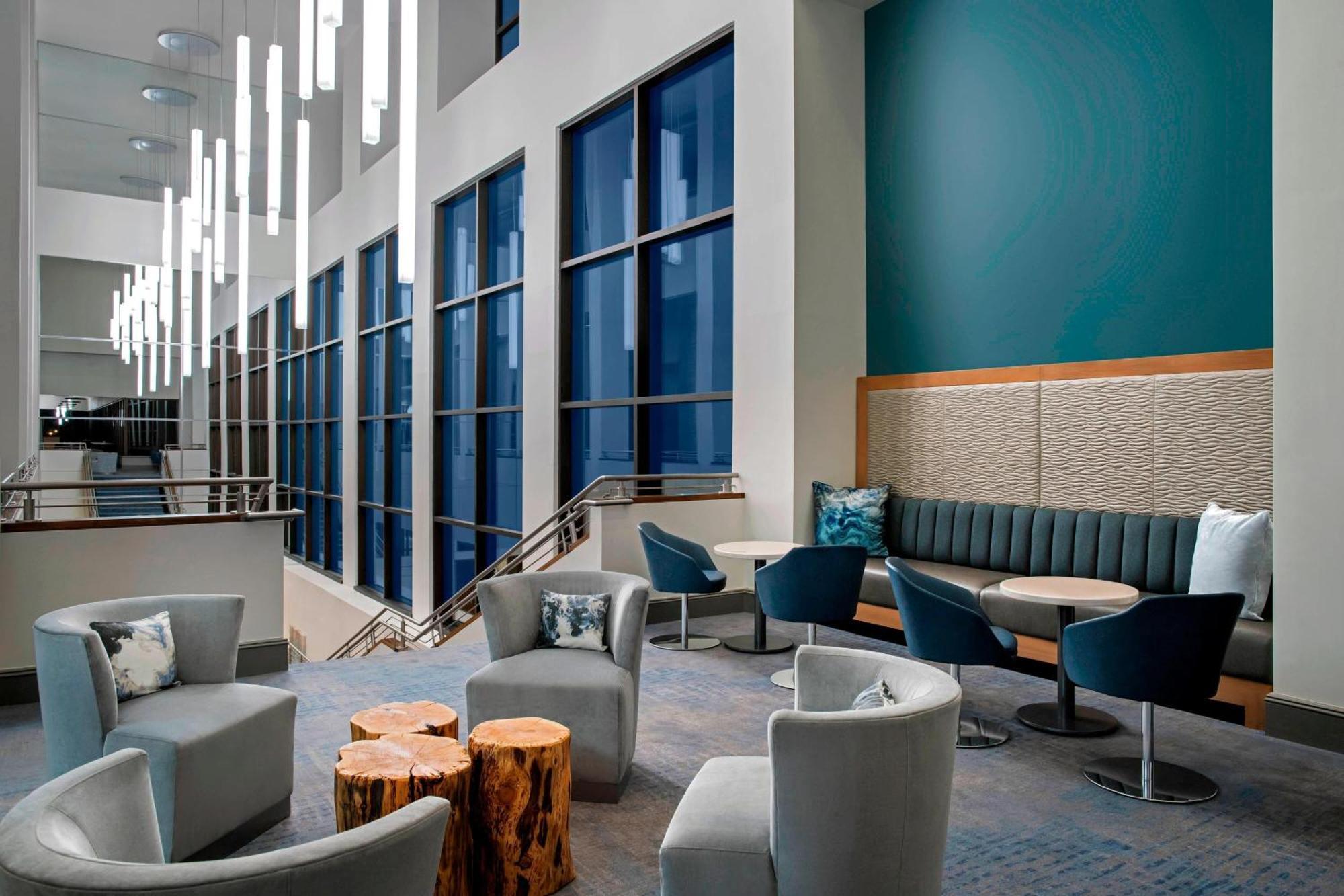 Delta Hotels By Marriott Richmond Downtown Zewnętrze zdjęcie